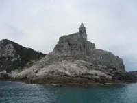 click to zoom - 1.18 MB Portovenere, Church of San Pietro - The first thing that tourists see from a boat<br>
4320x3240, 1.18 MB