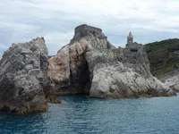 click to zoom - 1.17 MB Portovenere - Church of San Pietro and the cave<br>
3000x2250, 1.17 MB