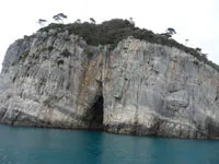 click to zoom - 1.59 MB Palmaria Island - The caves of the island<br>4320x3240, 1.59 MB