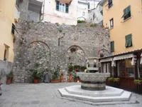 click to zoom - 1.85 MB Portovenere - Paul Centinaro's Square in the center<br>
4320x3240, 1.85 MB
