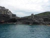 click to zoom - 1.37 MB Portovenere - The descent to the cave Byron<br>
4320x3240, 1.37 MB